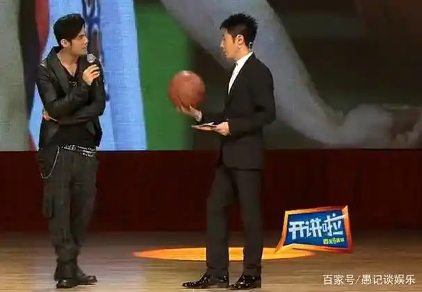 邓超,鹿晗,撒贝宁私下打篮球,球场上架个摄像机,都能录综艺了