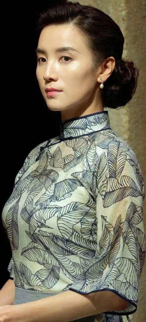 宋佳超高清无水印壁纸图集