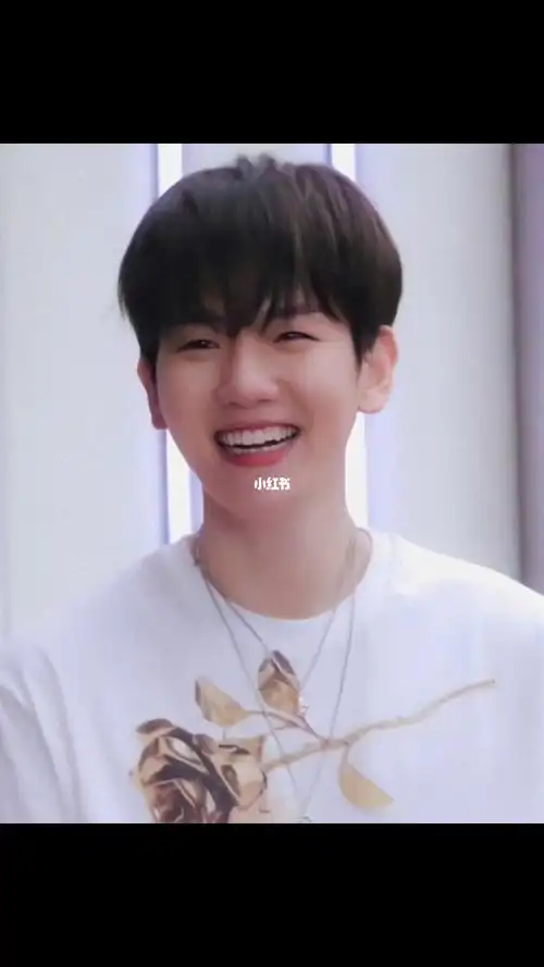 wulibaekhyun的笑是否有治愈到你呢exo边伯贤