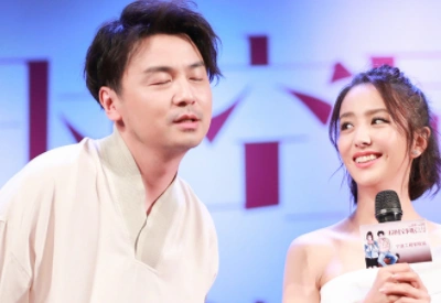 佟丽娅和雷佳音的关系曾经传出过绯闻,可是两人均不承认.