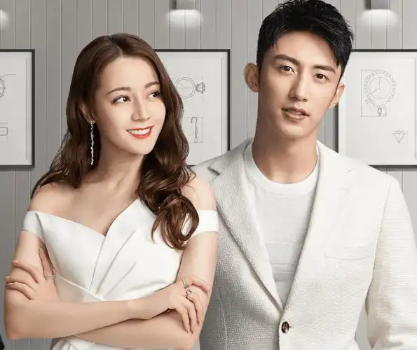 黄景瑜和迪丽热巴被爆二搭新剧,热巴粉一片哀嚎:求求换个男主吧_合作