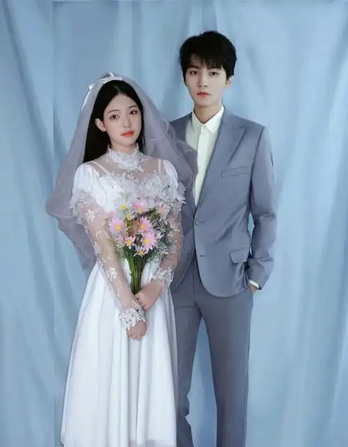 有撞男朋友吗王俊凯