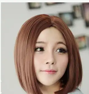 无刘海短发娇俏可人的无刘海短发凸显知性范