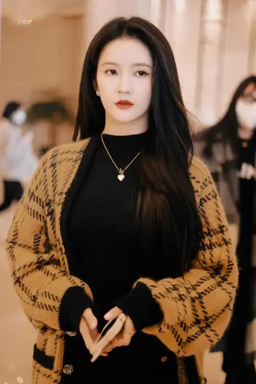 #刘些宁 宁安如梦##青年演员刘些宁#