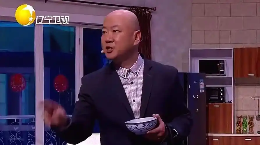 郭冬临小品《碗美结局》,郭冬临送出去的礼,竟又要找人讨回来