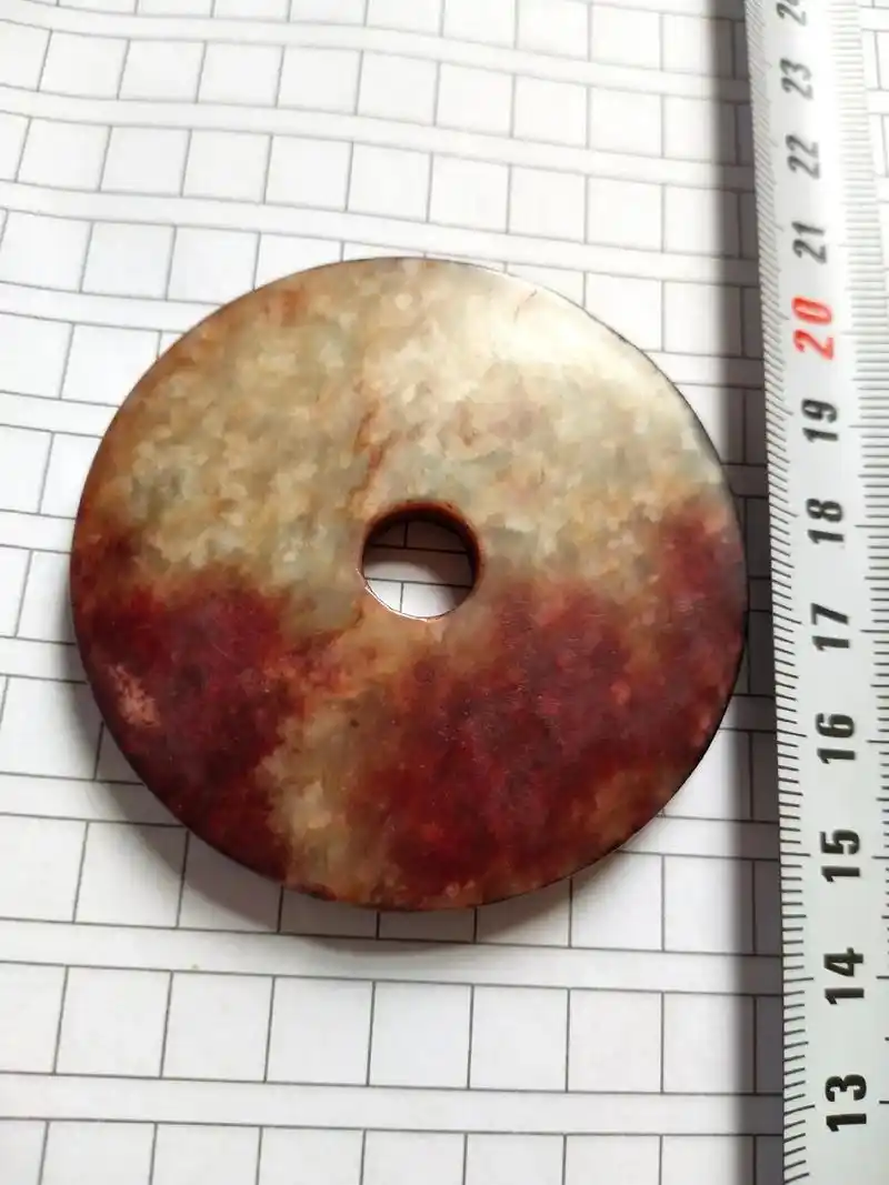 中古和田玉红沁,黑褐色沁(大部分是牛毛纹沁)素面玉壁:现在 - 抖音