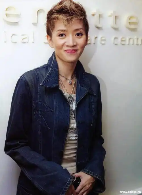 依然很有味道. _ 梅艳芳.一代美人,风华绝代.