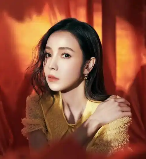 台湾省顶级千金名媛关颖手撕侯佩岑 现在竟能一笑泯恩仇同框亮相