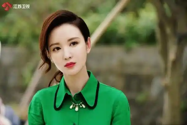 天津女演员张萌个人资料(多面女神张萌身份转换间)(5)