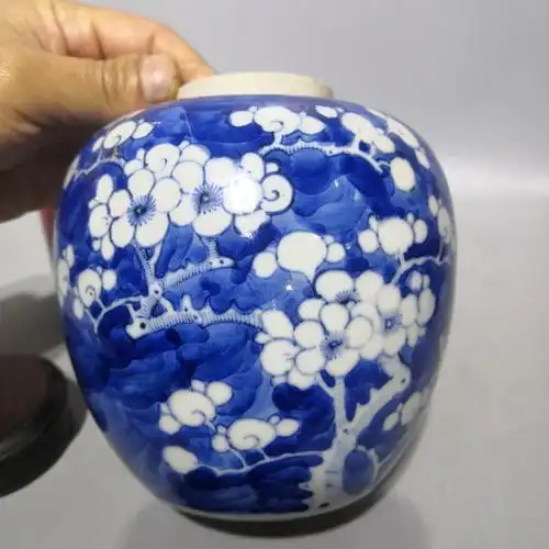 清代中期 青花冰梅罐