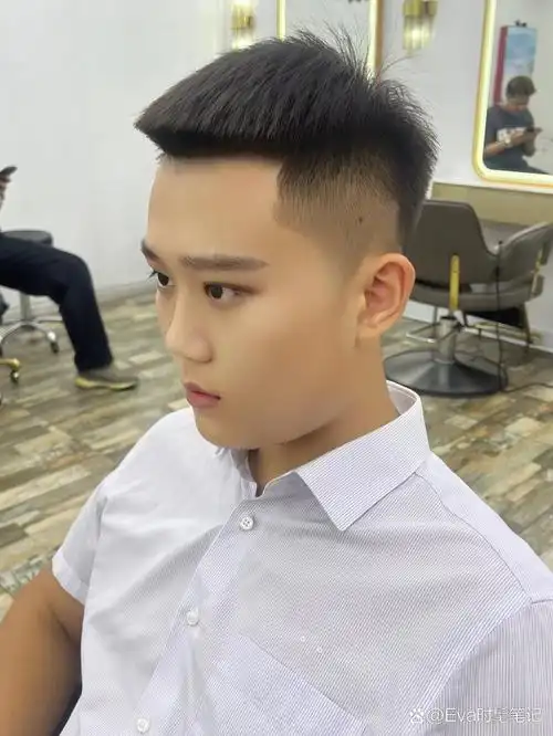 男士短发,飞机头 阳光帅气,清晰