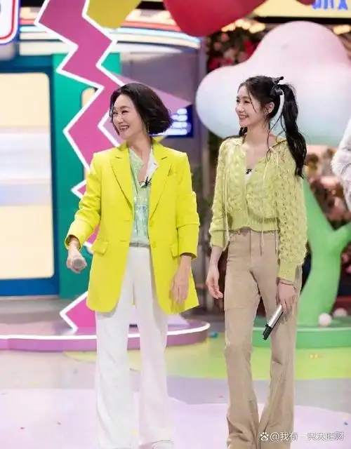 你好星期六许凯虞书欣像小学生吵架惠英红泼水破丁程鑫记录