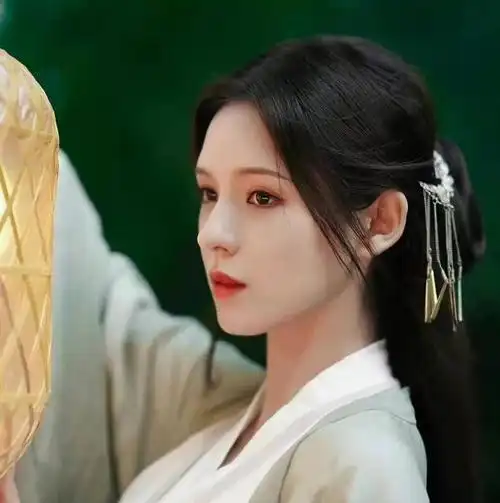 张予曦主演的电视剧有哪些古装(千秋令杀青照好绝)(1)