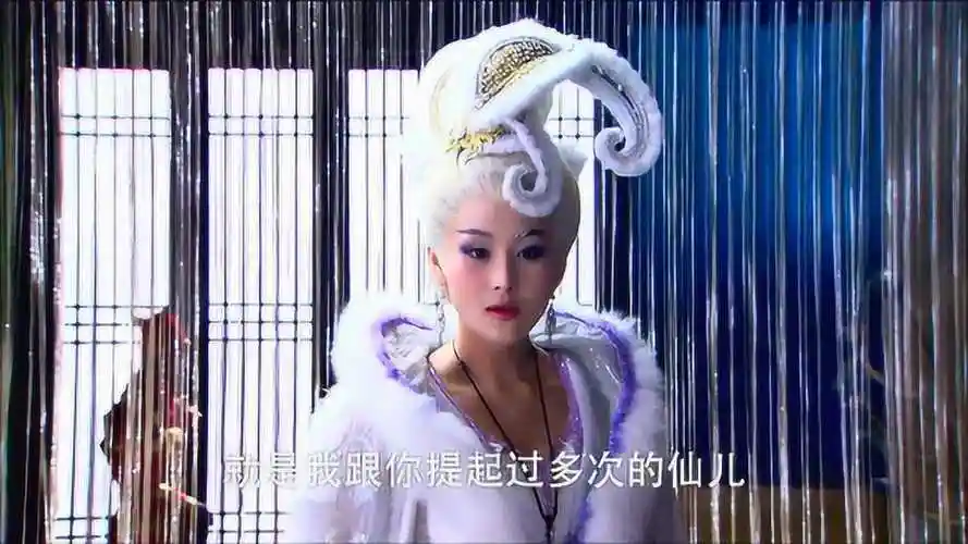 封神英雄榜:妲己实在太美了,敖丙一见她就看呆了,什么也说不出来