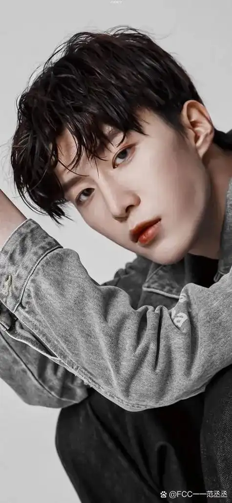 丞星闪耀,魅力无限,范丞丞的笑容,温暖你心房.