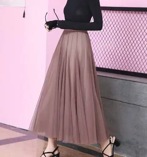 今年流行百褶裙长,展现女性优雅身姿_裙子_时尚_的设计