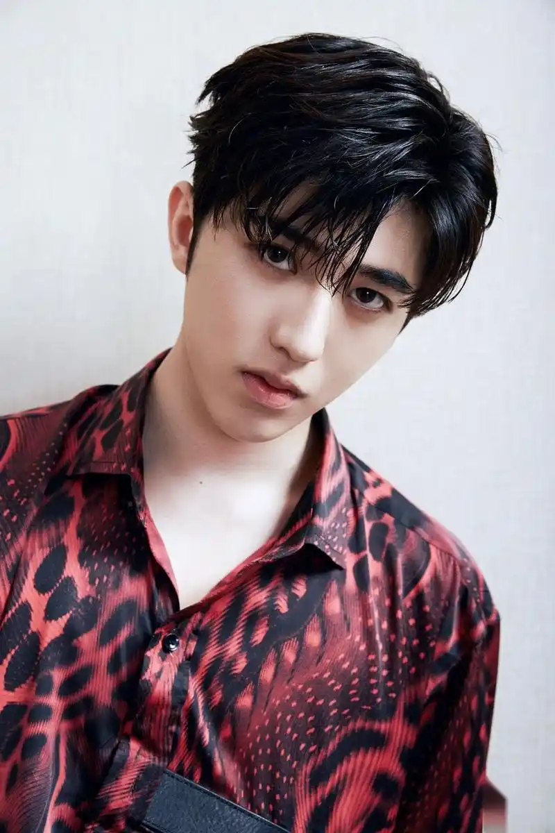 亦梦亦真,亦幻亦实,歌中属于蔡徐坤的