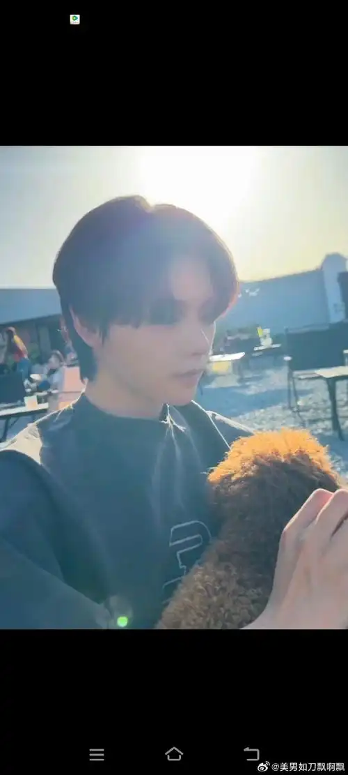 肖宇梁超话xyl#肖宇梁氛围感#xyl#肖宇梁清冷贵公子