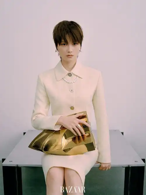 服装 工作服 制服 690_920 竖版 竖屏