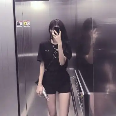 2019最新抖音的潮流女生头像