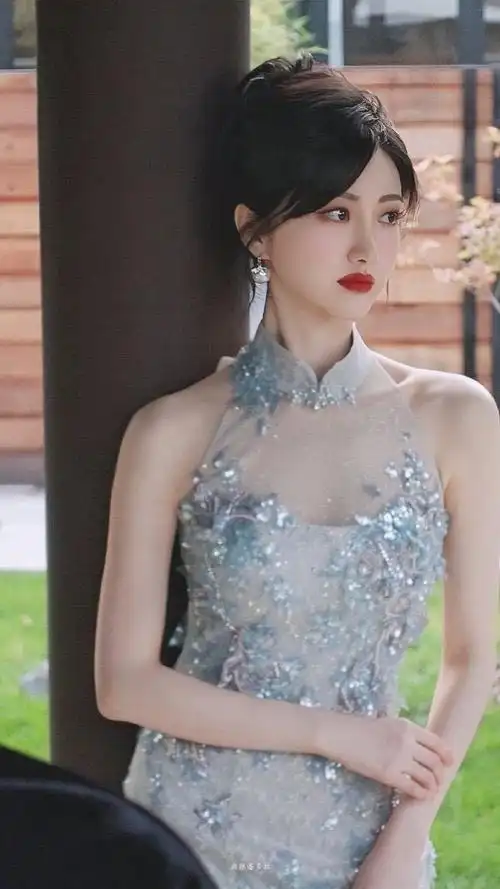 帧美爆】佳人如画～@景甜#景甜甜酷妆#/#景甜乐游原#【截修】景甜壁纸