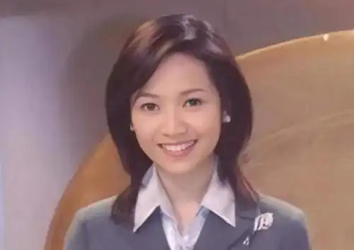 原创"温婉女神"侯佩岑:42岁,结婚10年,当妈7年,她幸福吗