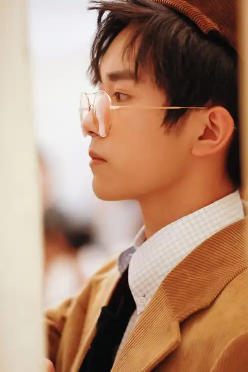 易烊千玺 170619《红秀grazia》第310期