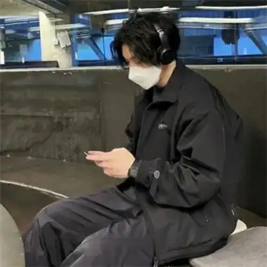 男生成熟稳重能吸引妹子的头像 ins高级质感小众的微信头像男_男生