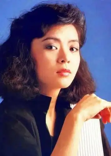 她今生应该都不会再结婚了