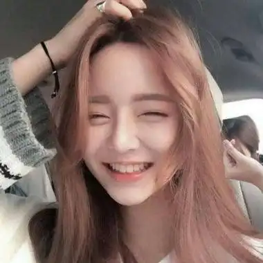 爱笑好看的萌妹子头像可爱女生我只是陪你疯了一场的过客