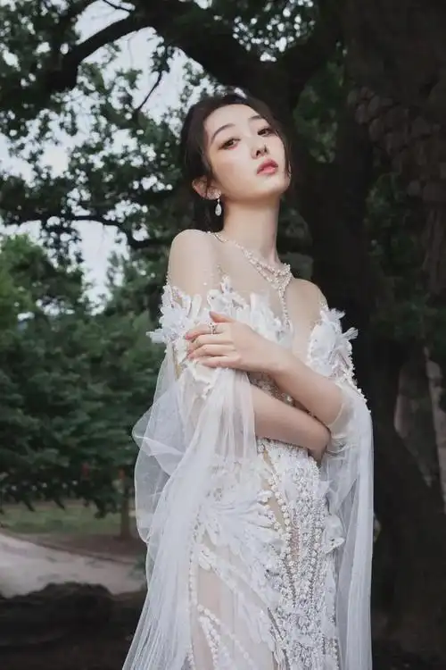 这谁顶得住啊34岁的蒋梦婕性感得叫人窒息