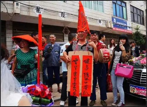 结婚耍公婆化妆图片