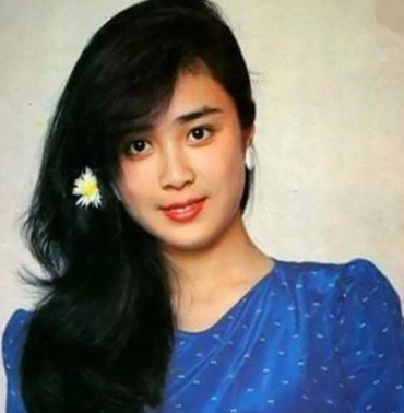 有一种"整容"叫傅艺伟剪短发,曾经最美的妲己,如今已判若两人