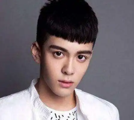适合瓜子头发型男生的款式有哪些?-图4