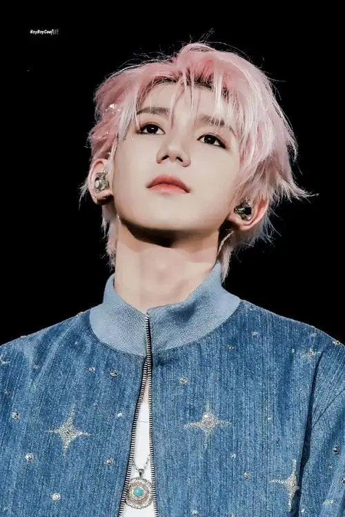 tfboys人气top#王源队内唯一top9797一月五场万人演唱会均场超