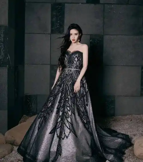 2022微博视界大会大牌云集,个个比美,要格调不要温度_气质_关晓彤