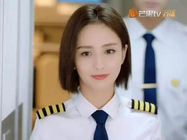 北京爱情故事沈冰谁演的(女机长别尬演)-才艺百科网