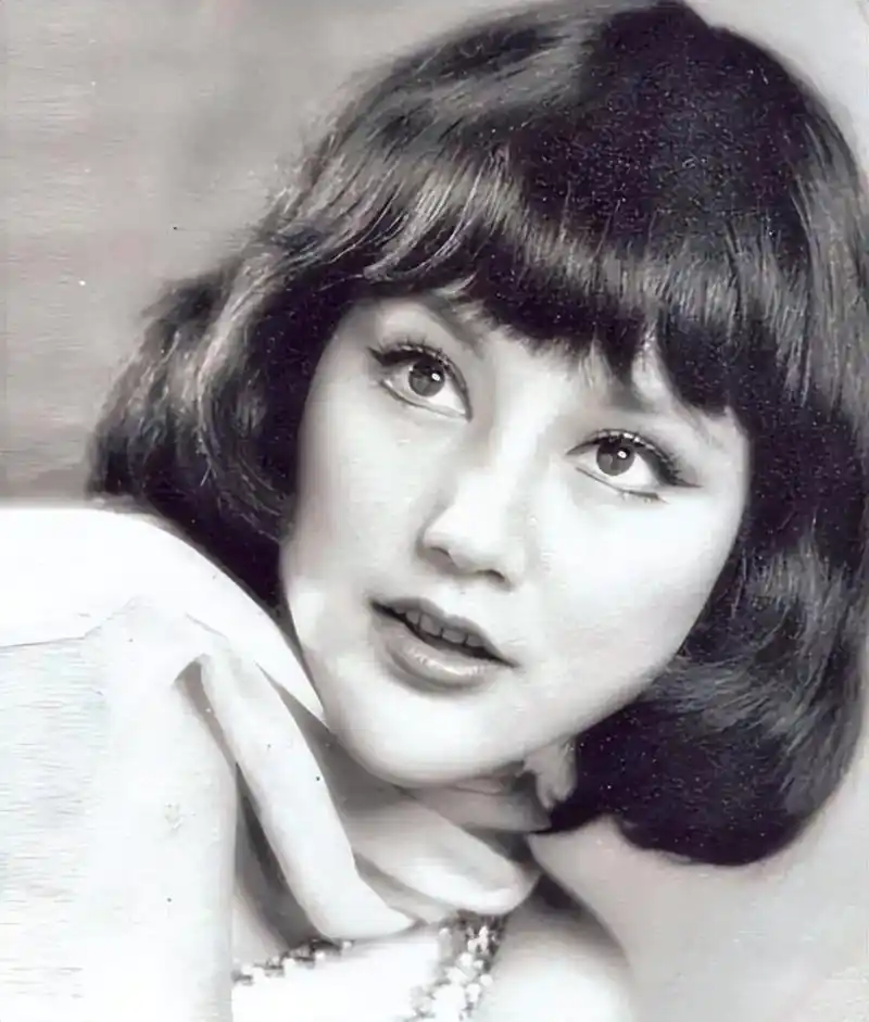 毁容女星邵音音年轻时有多美,杏眼瓜子脸美艳不可方物,可惜了!