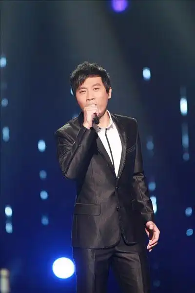 汤子星做客央视节目 突破自我展型男风范(图)_音乐频道_凤凰网