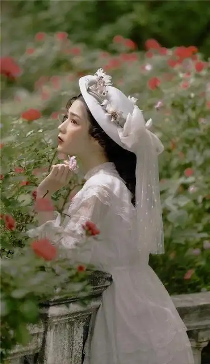 2021壁纸高清全屏简约唯美很有质感的很有个性的好看女生壁纸大全2021