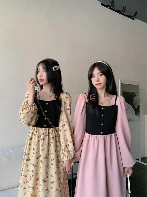 姐妹装闺蜜装裙子风辣妹连衣裙春季闺蜜法式拼接假两件碎花雪纺气质