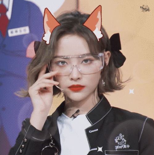 宝藏女孩许佳琪模仿the9全员跳舞真的是太赞了