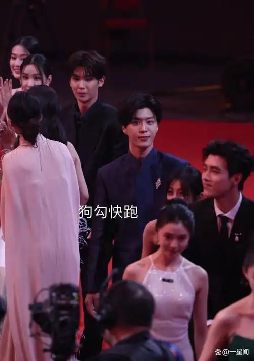 华表奖,昨晚同框的cp    王俊凯 易烊千玺"千凯千",范丞丞 ,黄明昊"