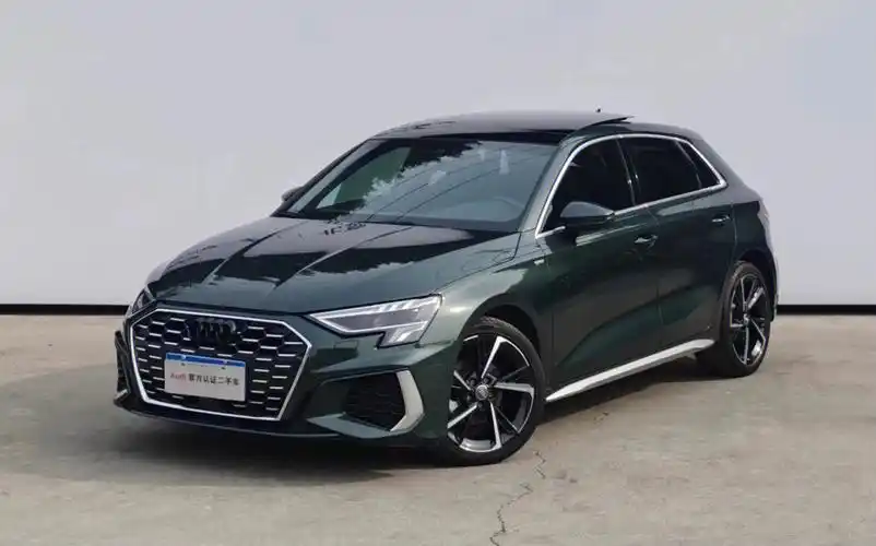 奥迪a3两厢2021款sportback35tfsi时尚
