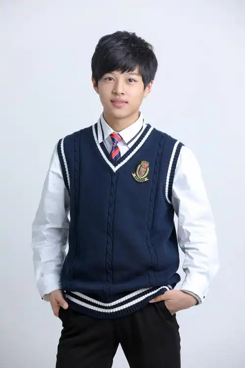 谷文泽2019年新春校服写真集