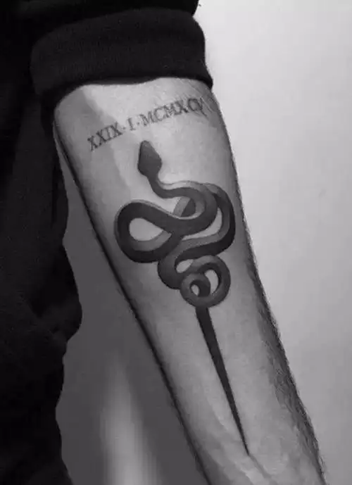 男生花臂潮花臂纹身图案