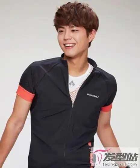 男生齐刘海碎剪发型 这样剪活力满满不单调