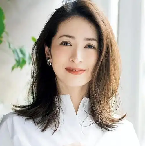 奔四奔五的女人,最好别留这3种发型!第一种显衰,第二种显脸大