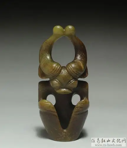 红山文化太阳神