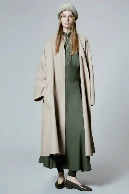 秋冬大地色系太好穿了,显贵显高级_蓝色_自然_色调